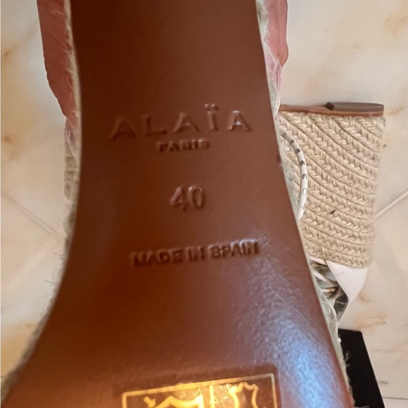 NWT Alaia Espadrille Wedge